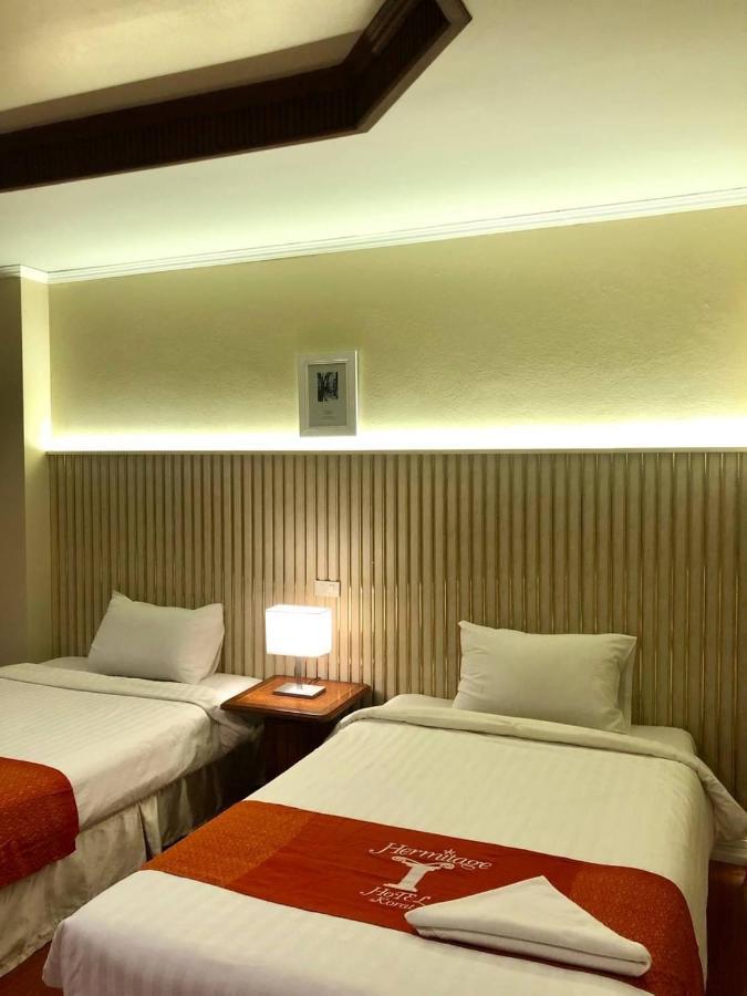 Hermitage Hotel Korat-Sha Nakhonratchasima Exteriör bild